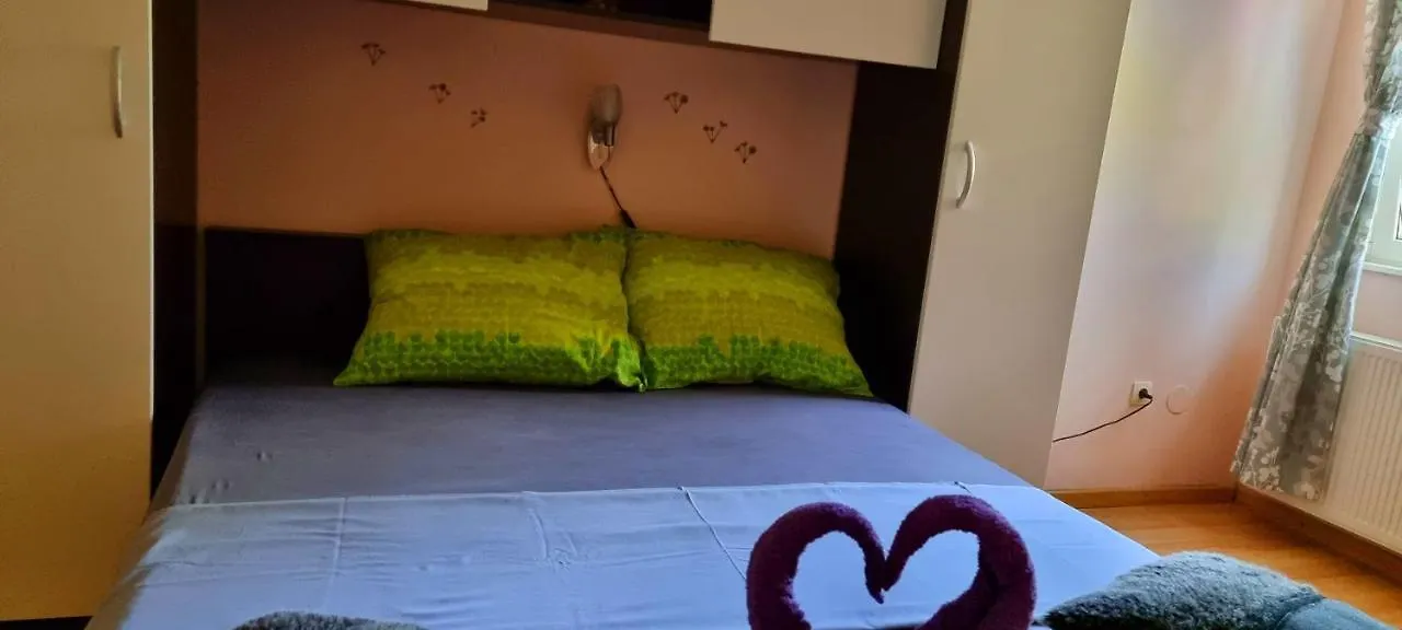 Apartments Las Cabezas Zadar 0*,  Croatia